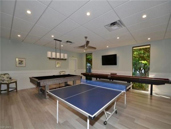 Naples Condo 1010529
