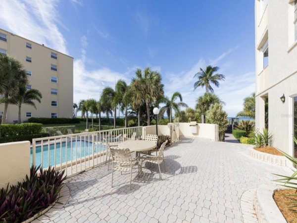 Longboat Key Full Gulf View Beach Condo 2 Bedrooms Plus Office