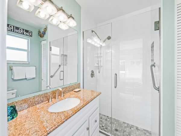 Anna Maria Vacation Home with Pool & Spa Sleeps 10 Guests