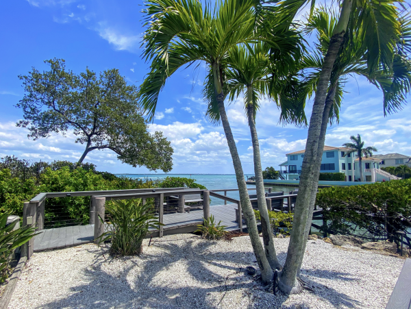Beautiful 2 Bedroom Condo in Longboat Key Sleeps 4