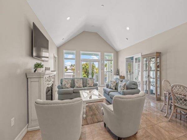 Luxury Anna Maria Vacation Home Private Pool Close to Beach