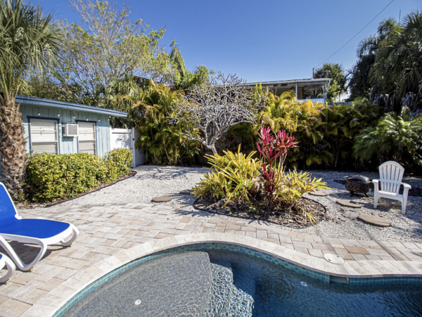 Anna Maria Island Vacation Duplex Three Bedroom with Pool