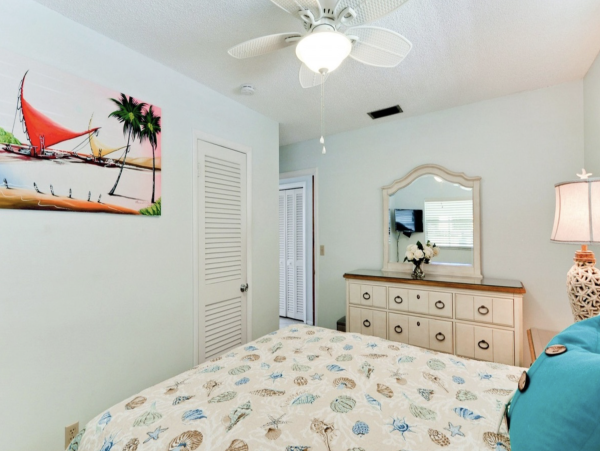 Anna Maria Island Vacation Duplex Three Bedroom with Pool