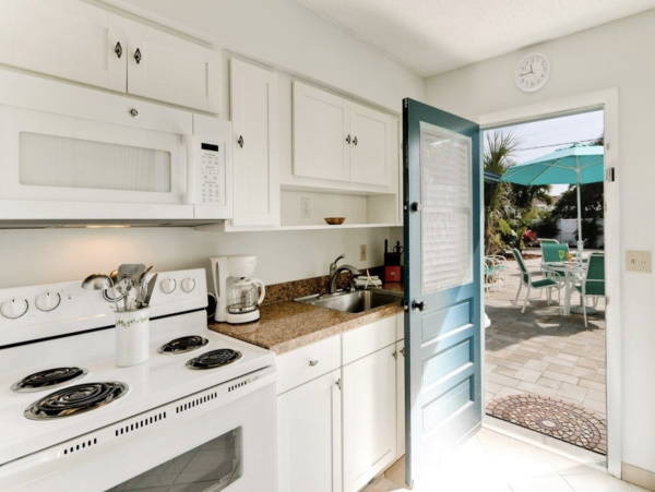 Anna Maria Island Vacation Duplex Three Bedroom with Pool
