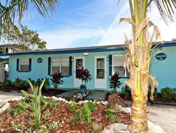 Anna Maria Island Vacation Duplex Three Bedroom with Pool