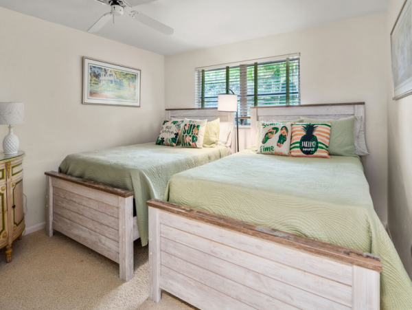 Marco Island 5 Bedroom Home with Pool & Amazing Views