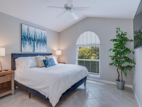 4 Bedroom Rental