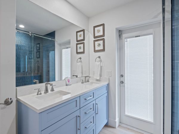 Beautiful Anna Maria Vacation Home with Pool & Canal Views