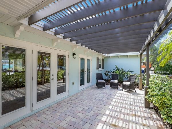 Beautiful Anna Maria Vacation Home with Pool & Canal Views