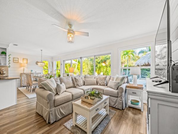 Anna Maria Island Holmes Beach Home 1010551