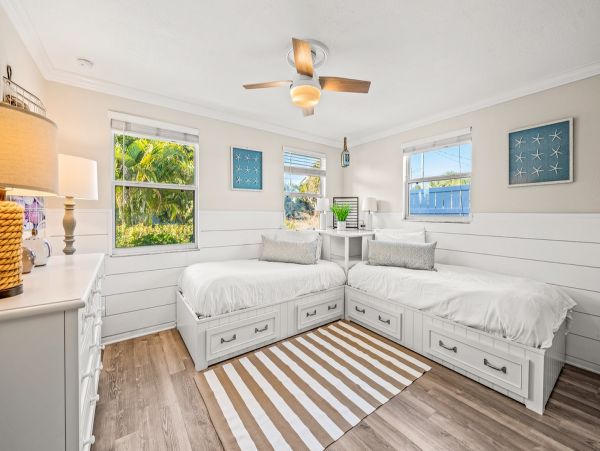 Anna Maria Island Holmes Beach Home 1010551