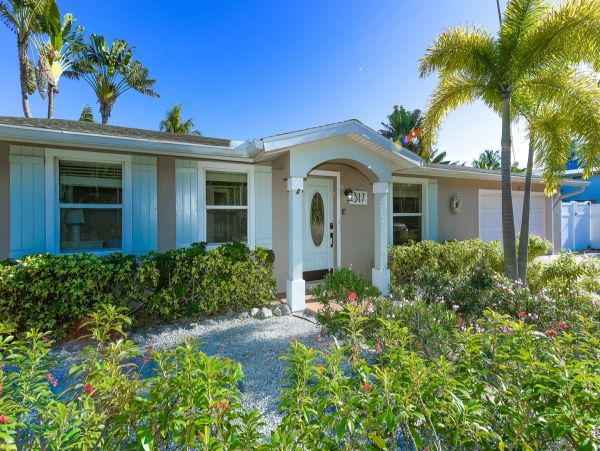 Anna Maria Island Holmes Beach Home 1010551