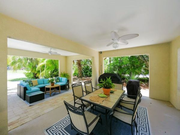 Anna Maria Island Vacation Pool Home