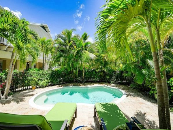 Anna Maria Island Vacation Pool Home