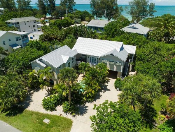 Anna Maria Island Vacation Pool Home
