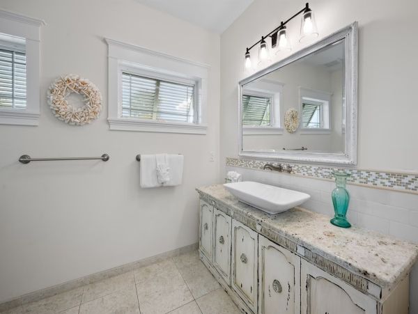 Anna Maria Island Vacation Pool Home