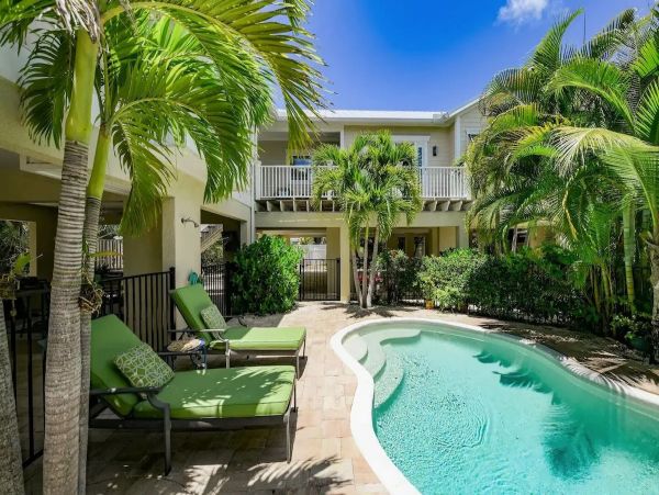 Anna Maria Island Vacation Pool Home