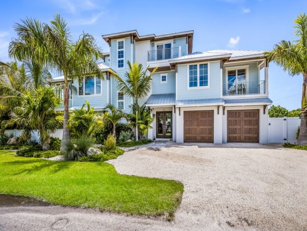 Anna Maria Island Vacation Rental - Luxury Gulf Coast Beach Home