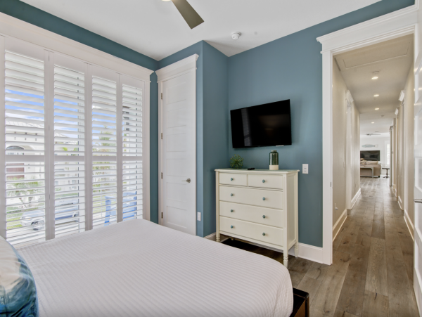 Anna Maria Island Vacation Rental - Luxury Gulf Coast Beach Home
