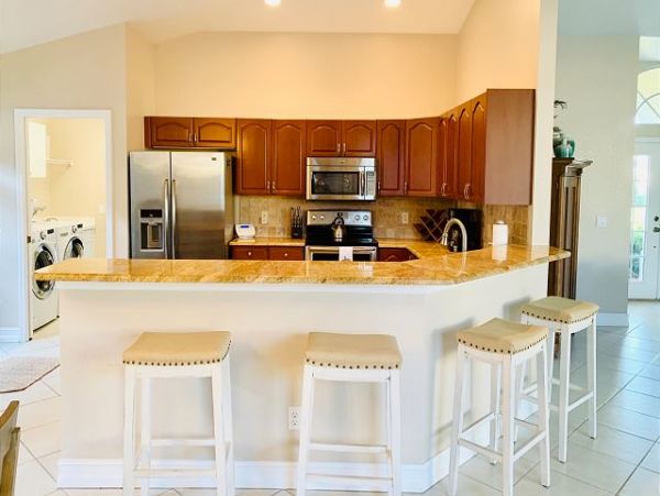 Naples Home 1010554