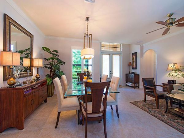 Naples Home 1010556
