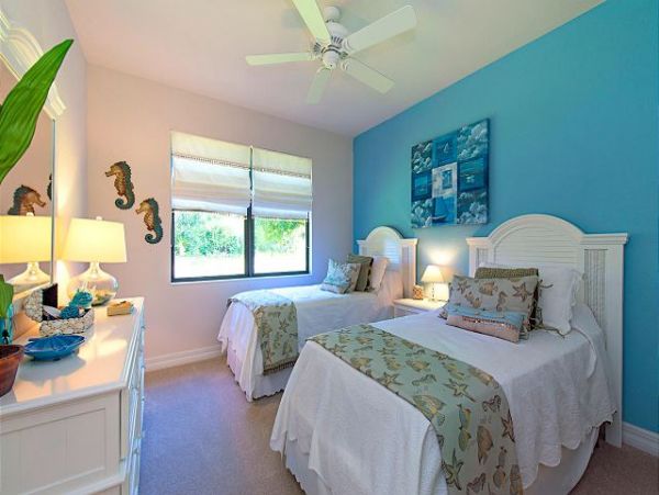 Naples Home 1010556