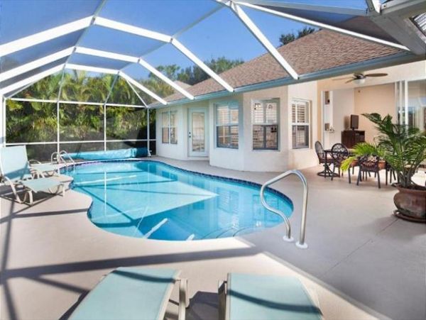 Naples Home 1010558