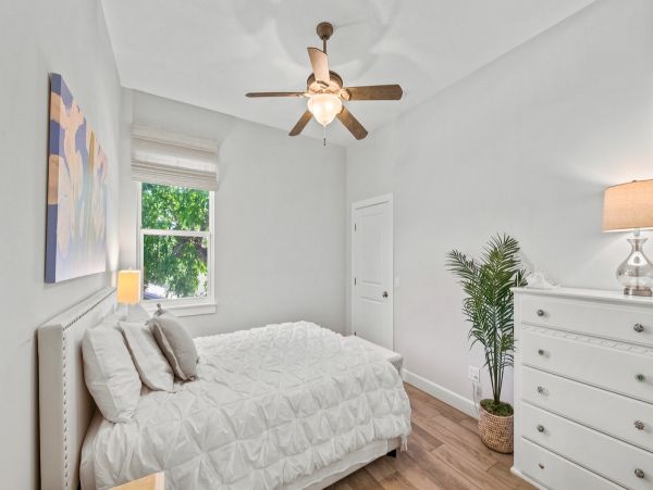Anna Maria Coastal Vacation Pool Home Sleeps 8 Guests