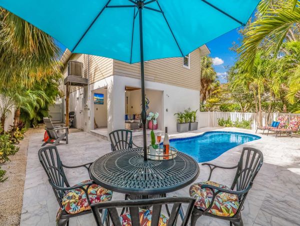 Beautiful Vacation Home with Game Area & Private Pool