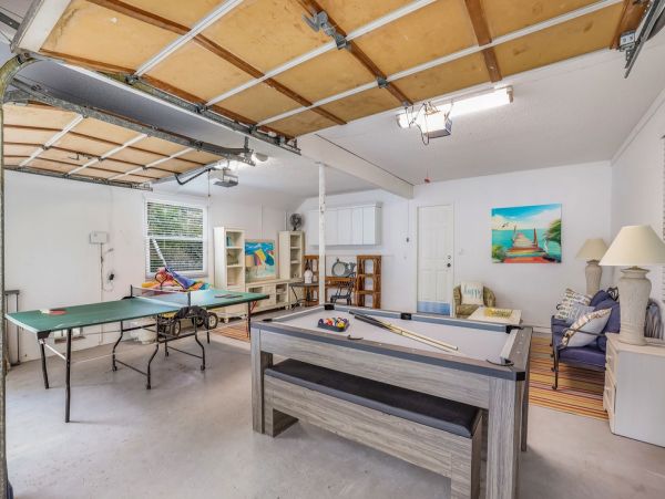 Beautiful Vacation Home with Game Area & Private Pool