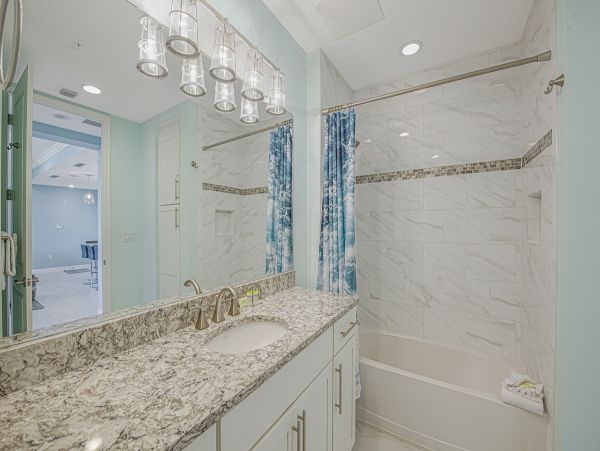 Anna Maria Island Holmes Beach Condo 1010568