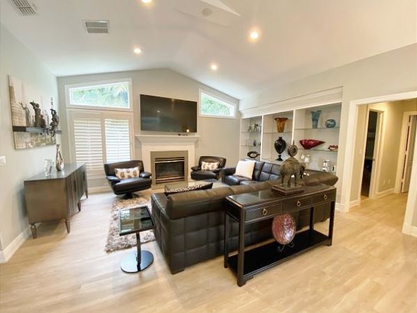 Naples Home 1010569