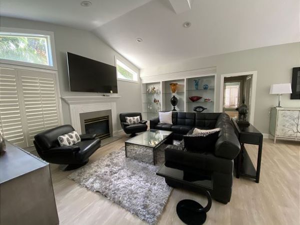 Naples Home 1010569