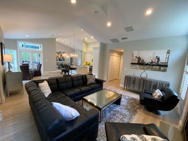 Naples Home 1010569