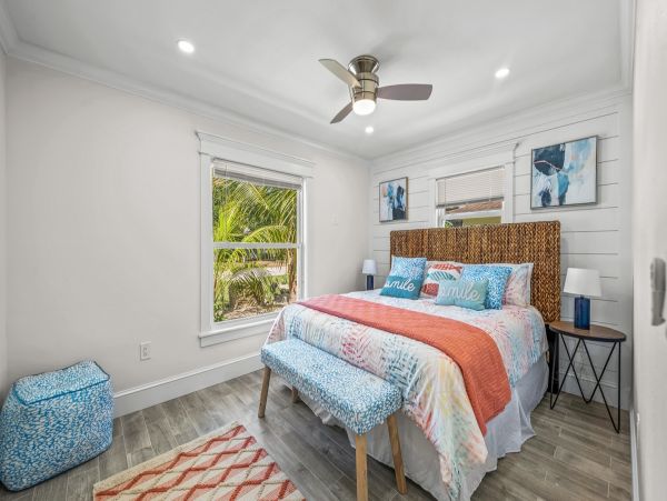 Main House & Guest House, Sleeps 8