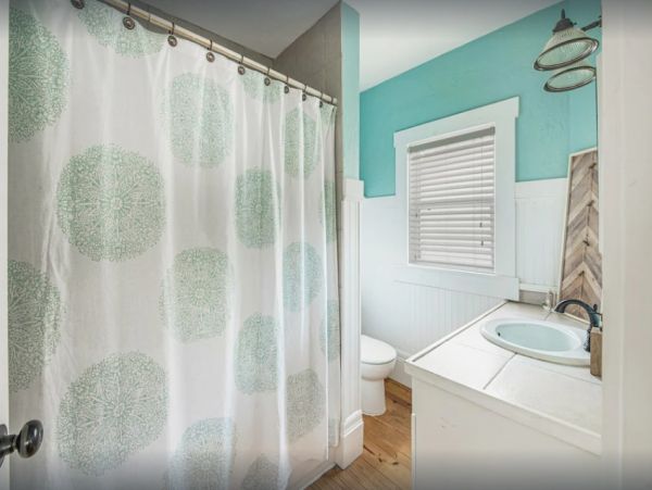 Bradenton Vacation Home Four Bedrooms Sleeps 8 Guests