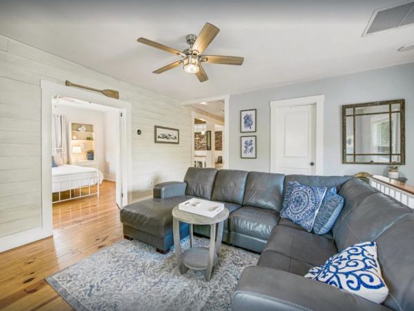 Bradenton Vacation Home Four Bedrooms Sleeps 8 Guests