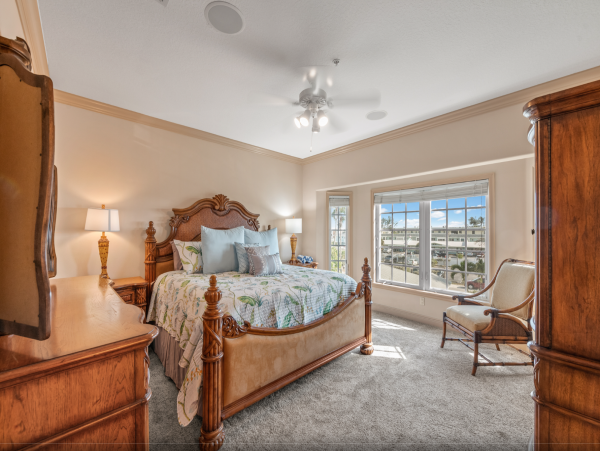 Bradenton Beach Lovely 3 Bedroom Condo Short Walk to Beach