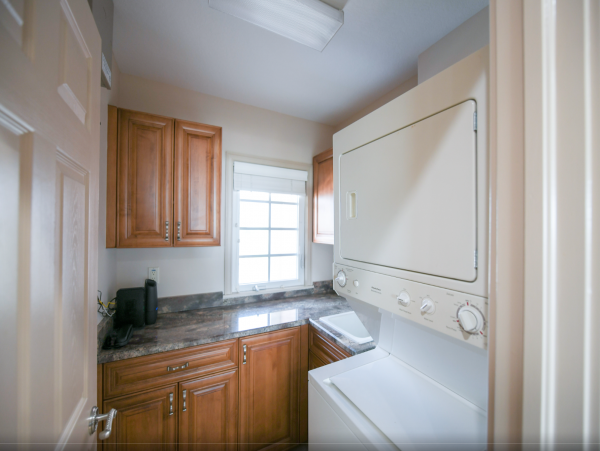 Bradenton Beach Lovely 3 Bedroom Condo Short Walk to Beach