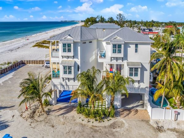 Anna Maria Island Beachfront Rental - Bradenton Beach Luxury Vacation Home
