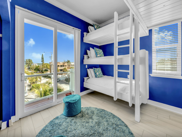 Anna Maria Island Beachfront Rental - Bradenton Beach Luxury Vacation Home