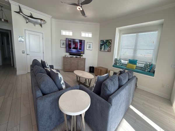 Anna Maria Island Beachfront Rental - Bradenton Beach Luxury Vacation Home
