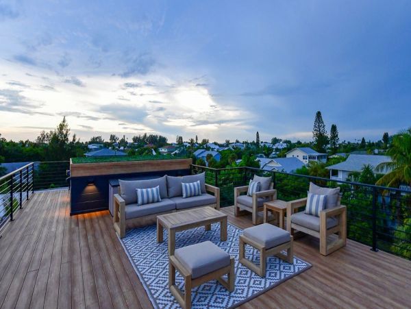 Gorgeous 4 Bedroom Pool Home in Anna Maria