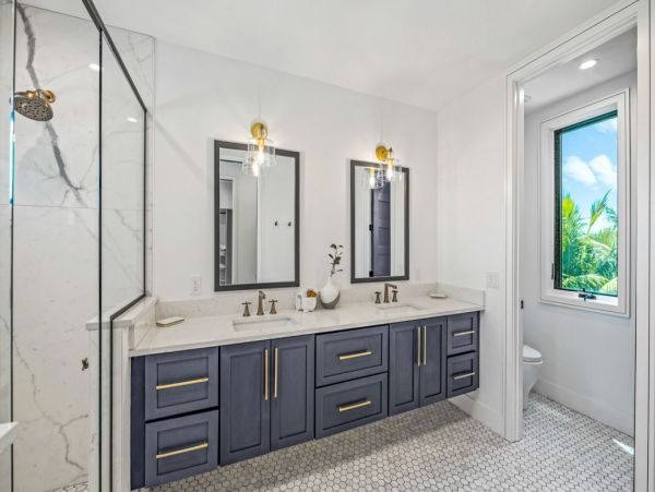 Gorgeous 4 Bedroom Pool Home in Anna Maria