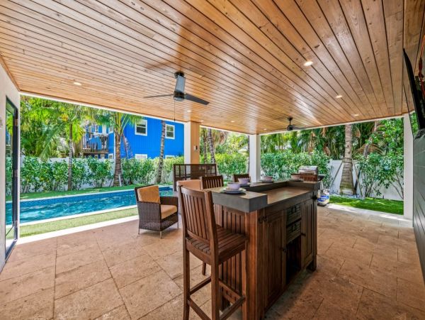 Gorgeous 4 Bedroom Pool Home in Anna Maria