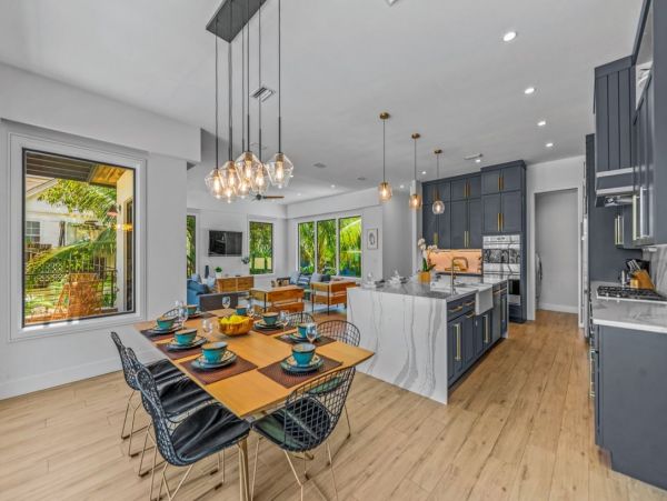 Gorgeous 4 Bedroom Pool Home in Anna Maria