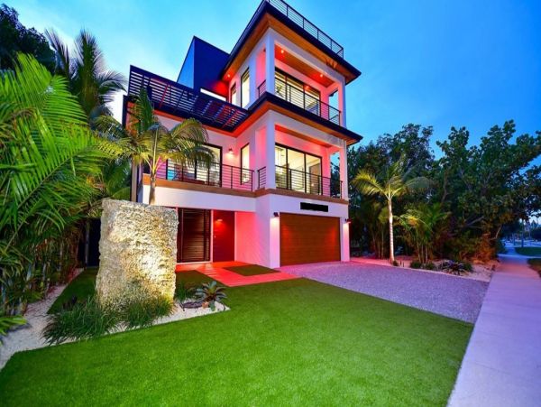 Gorgeous 4 Bedroom Pool Home in Anna Maria