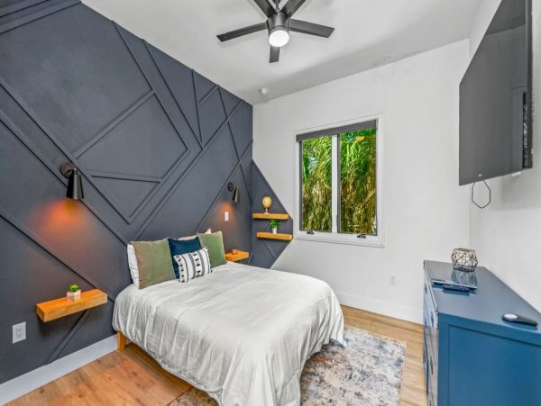 Gorgeous 4 Bedroom Pool Home in Anna Maria