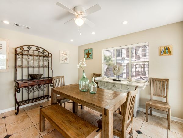 Destin Vacation Pool Home Four Bedrooms Walk To Beach