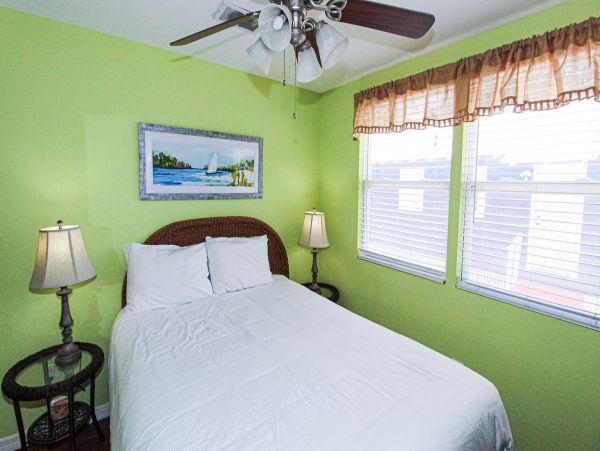Anna Maria Island Holmes Beach Condo 1010609